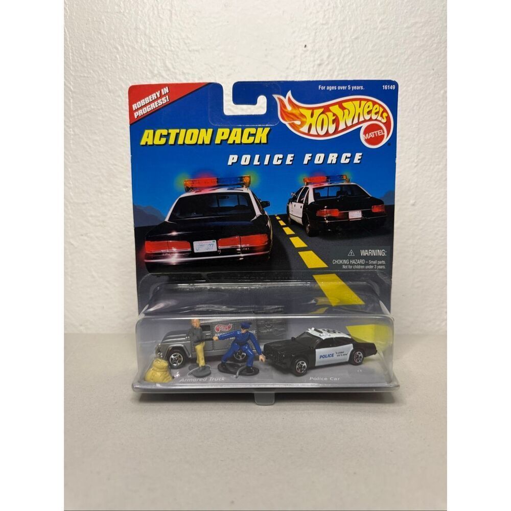 Hot Wheels 1996 Action Pack Police Force Robbery in Progress Set NEW